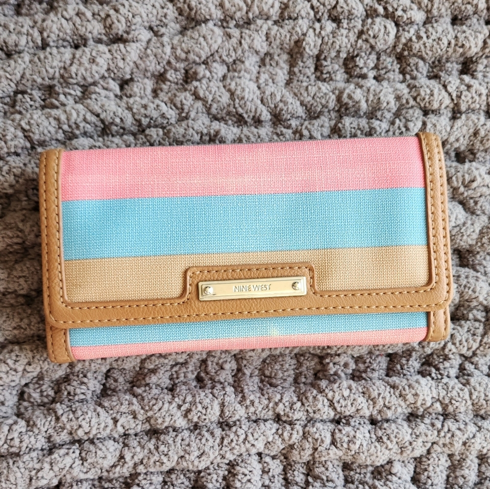 Nine West Wallet